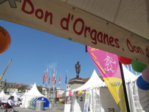 Stand de France ADOT Place Rapp à Colmar en 2015 à l'occasion du Marathon de Colmar.